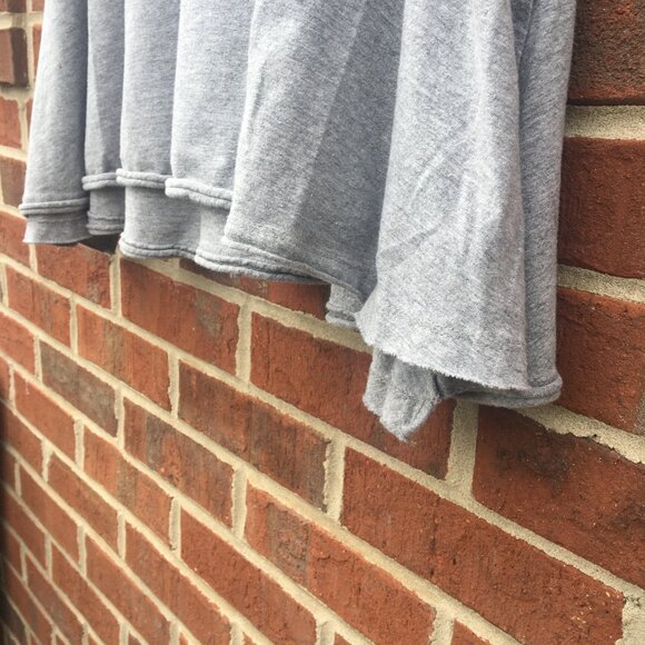 Embellish Tee Womens Medium Gray Raw Hem Flowy Athleisure - Picture 3 of 11